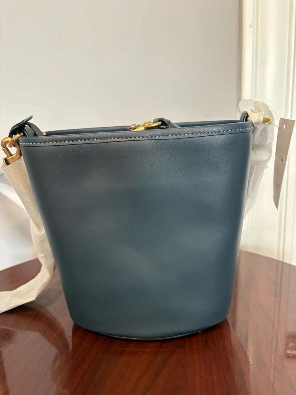 Coach CJ827 Dakota Bucket Bag 16 - Picture 2 of 9